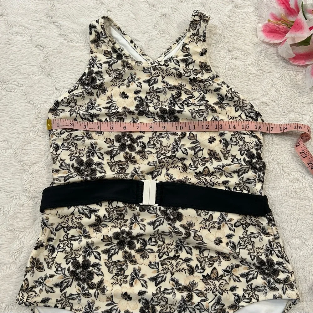 Old Navy - Belted Ivory & Black Floral High Neck One Piece Swimsuit - XXL - Picture 6 of 11